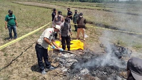 Terduga Maling Motor di Bangkalan Dibakar Massa