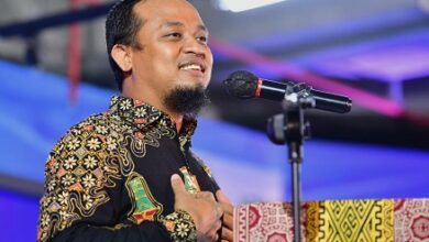 Plt Gubernur Andi Sudirman Launching Smart School Sebagai Solusi Belajar Mengajar di Tengah Pandemi