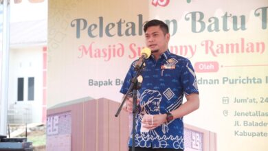 Bupati Gowa Adnan Apresiasi Pembangunan Masjid Suraenny Ramlan Smansa 93 di Gowa
