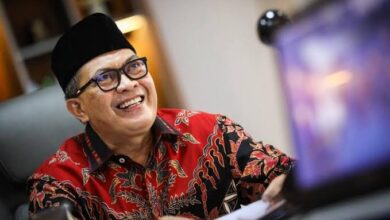 Wali Kota Bandung Meninggal Dunia Jelang Jadi Khatib Salat Jumat, Unggahan @sitimuntamah_oded Banjir Doa dan Ucapan Duka