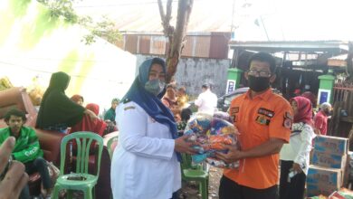 Plt Gubernur: BPBD Provinsi Telah Salurkan Bantuan Kebakaran Warga Jalan Muh. Yamin Makassar 
