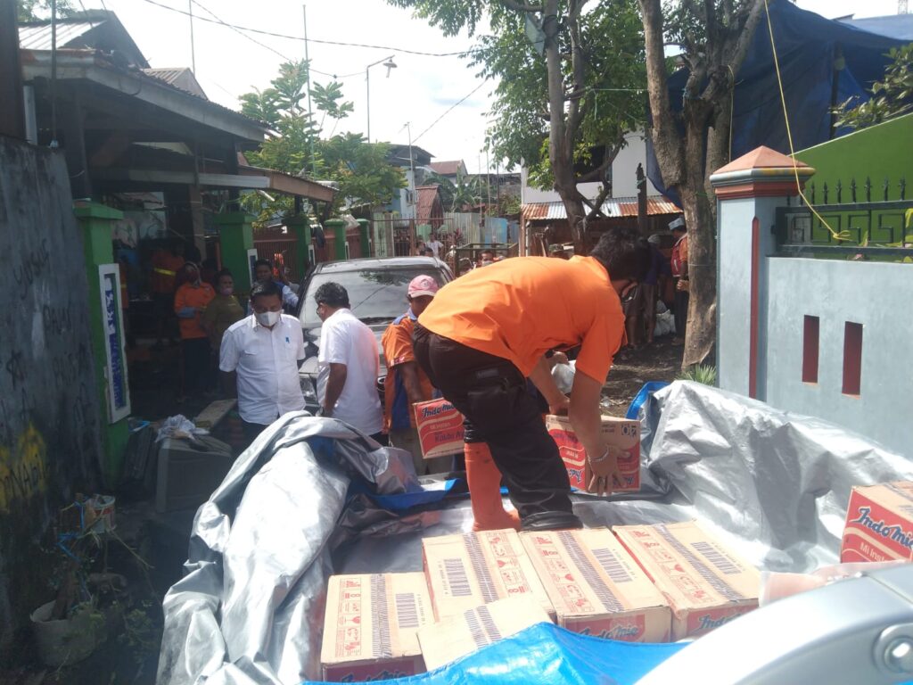 Plt Gubernur: BPBD Provinsi Telah Salurkan Bantuan Kebakaran Warga Jalan Muh. Yamin Makassar 