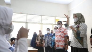 Fatmawati Rusdi Turun Langsung Memantau Pelaksanaan Tes Genose Siswa SD