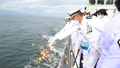 Peringati Hari Dharma Samudera Tahun 2022, Lantamal VI Gelar Tabur Bunga di Perairan Makassar