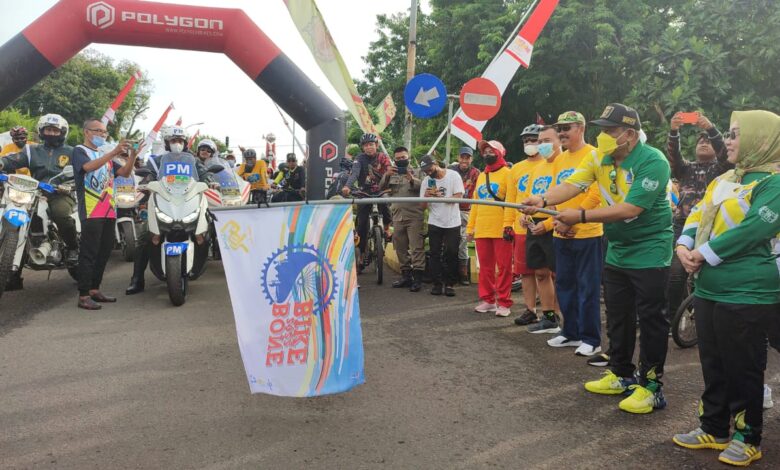 Jelang Hari Jadi Bone Yang Ke 692 Ribuan Peserta Ikut Meriahkan Acara Fun Bike