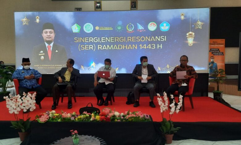 Gubernur Sulsel Ajak Masyarakat Kembalikan Literasi Budaya Membaca Al Qur'an