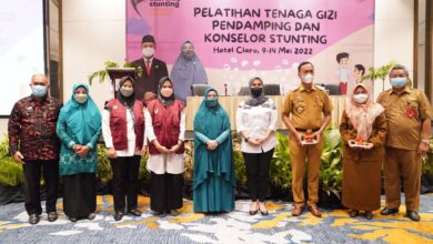 Naoemi Octarina Hadiri Pelepasan Tenaga Gizi Pendamping dan Konselor Stunting ke 240 Desa Lokus