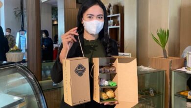 Toko Kue AMMAK Beppa Malunra Hadir di Lobby Sotel Swiss-Belinn Panakukang Makassar