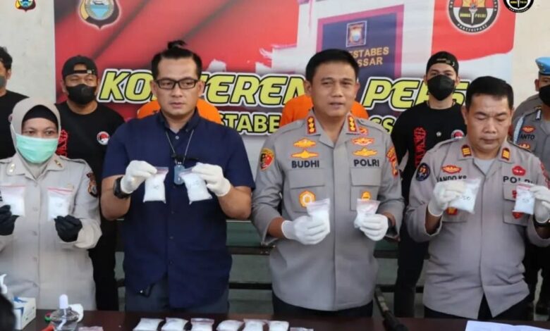 Polrestabes Makassar Sita 7.5 Kg Sabu dari Penangkapan Dua Pengedar Jaringan Internasional