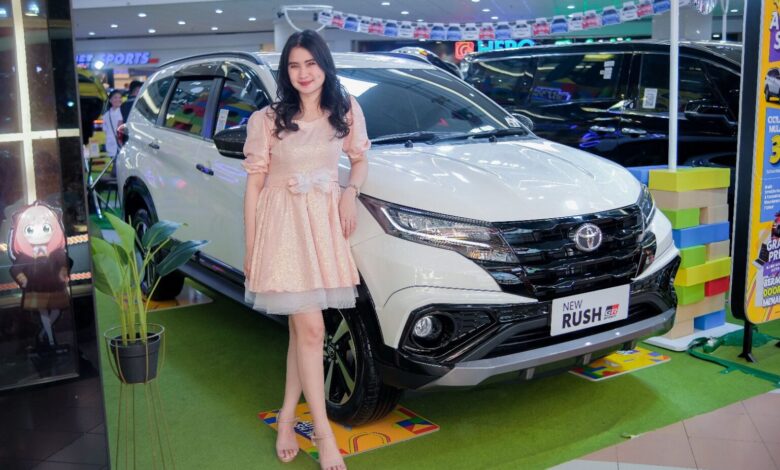 Beli Toyota Rush, Cicilan Tanpa Bunga 0%